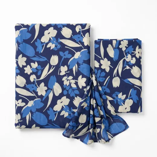 2 Pcs Ladies Printed Suit – Elegant Blue Floral Design